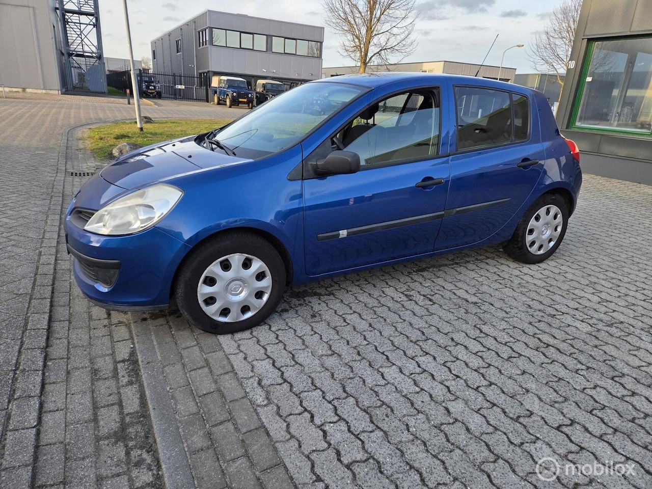 Renault Clio - 1.4-16V - AutoWereld.nl