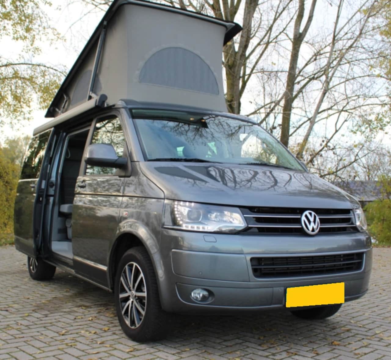 Volkswagen Transporter California - T5  California Comfortline Automaat - AutoWereld.nl