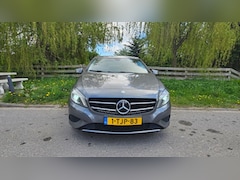 Mercedes-Benz A-klasse - 180 AMG PAKKET | AUTOMAAT | NAP