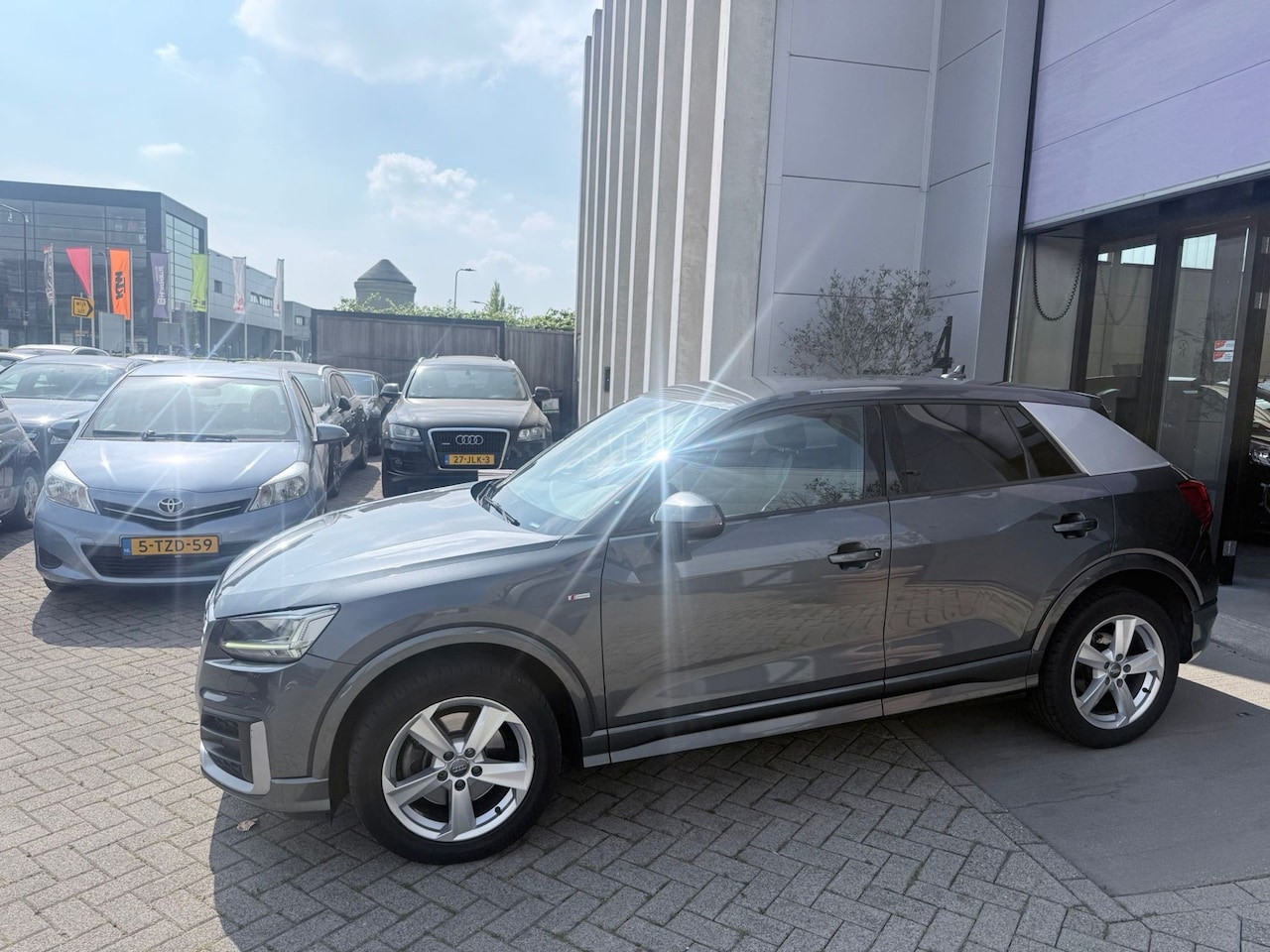 Audi Q2 - 1.0 TFSI S-Line Automaat! NETTE AUTO! NAP! INRUIL MOGELIJK! - AutoWereld.nl