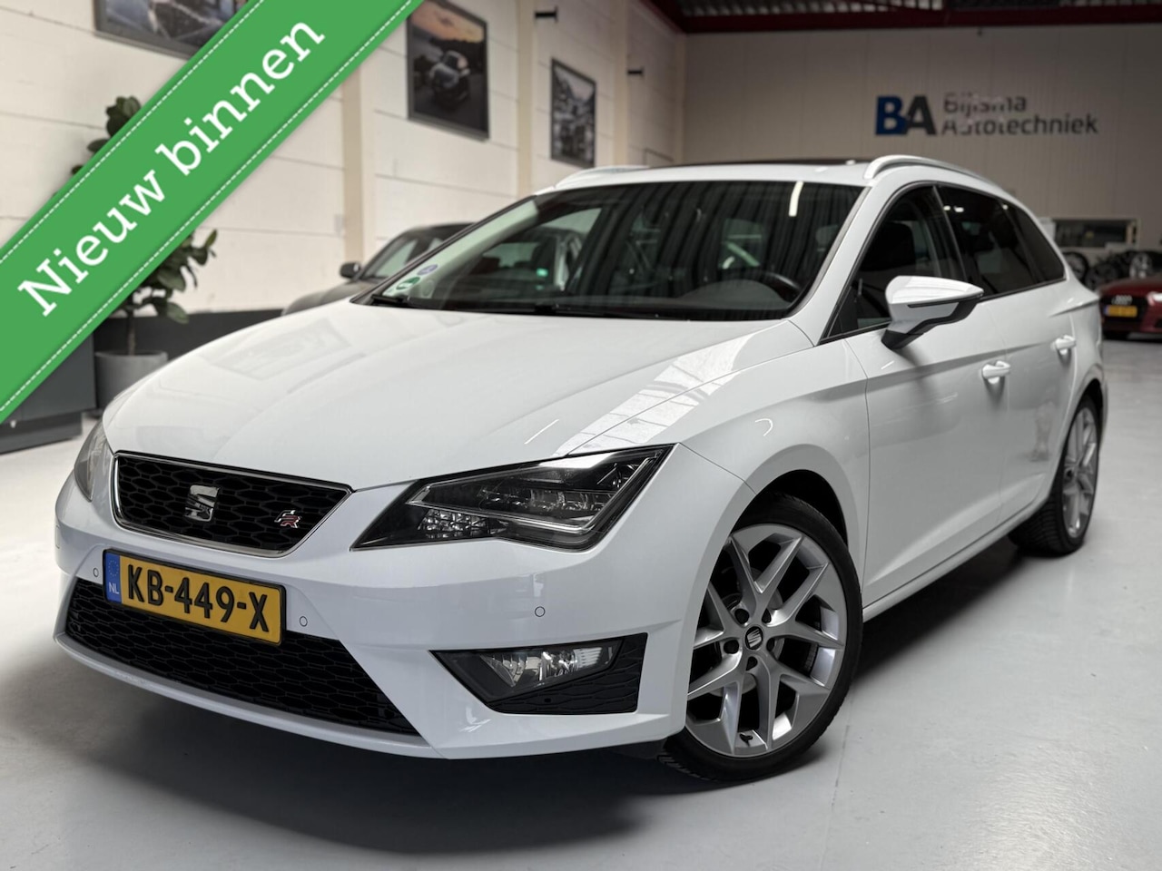SEAT Leon ST - 1.4 TSI FR Connect | Pano | LED | NW. D-RIEM - AutoWereld.nl
