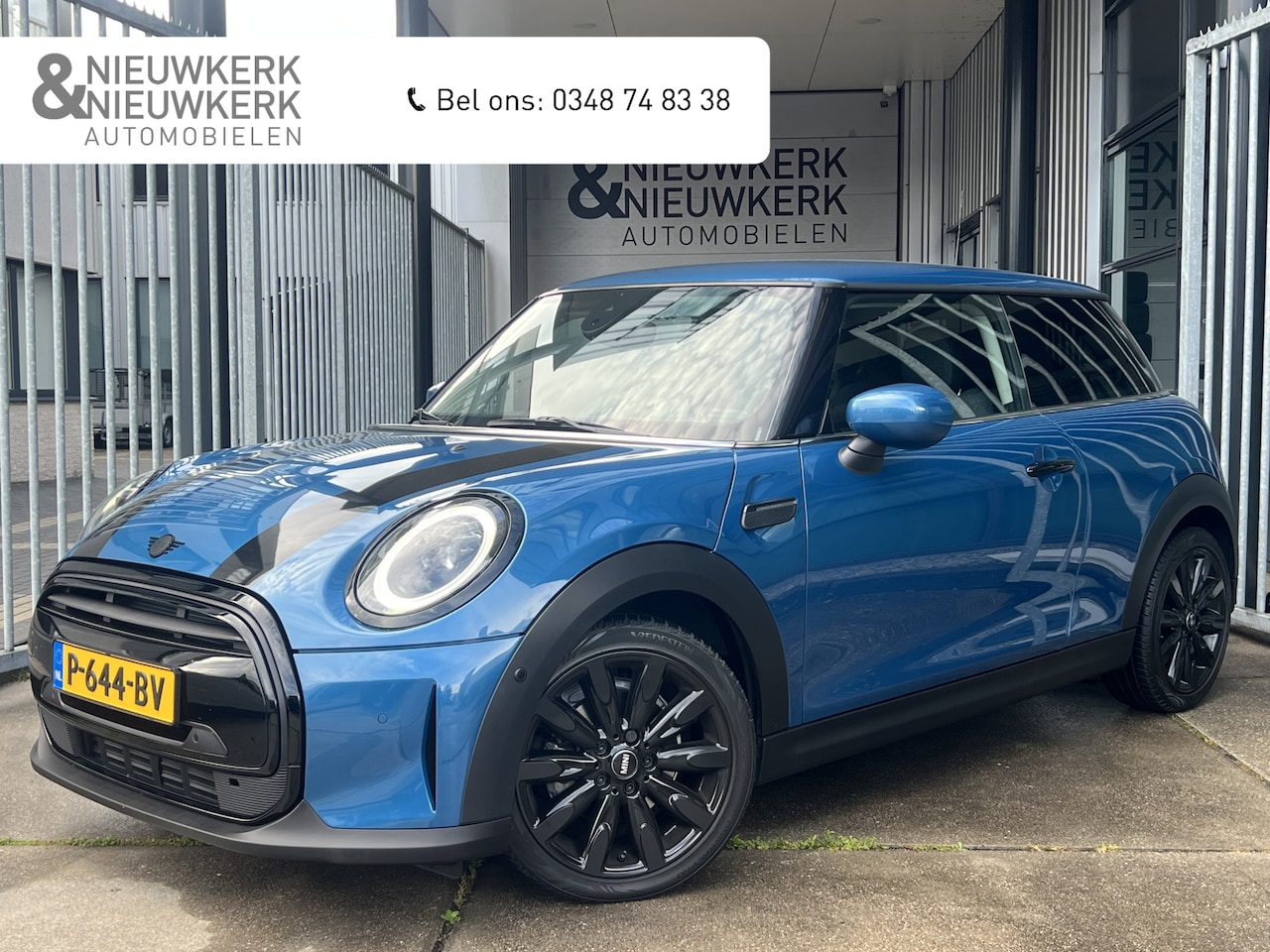 MINI Cooper - Mini 1.5 Business Edition | AUTOMAAT | CARPLAY/ANDROID | HEAD-UP DISPLAY | NAVI | CAMERA | - AutoWereld.nl