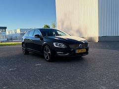 Volvo V60 - 2.4 D6 AWD Plug-In Hybrid Summum