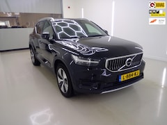 Volvo XC40 - 1.5 T4 Recharge Inscription+Led+navigatie1eignaar+NL+Elek-Klep+vitrual+Achteruit-assis+19"
