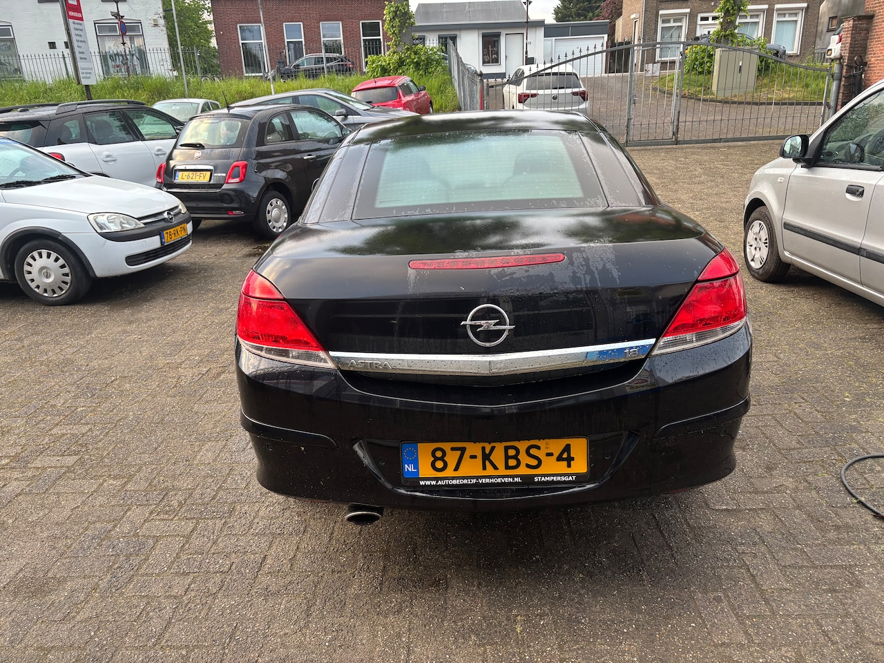 Opel Astra TwinTop - 1.8 Cosmo 140.839 km nap / ledere bekledinG  / AIRCO /KEYLES / PARK SENS ACHTER