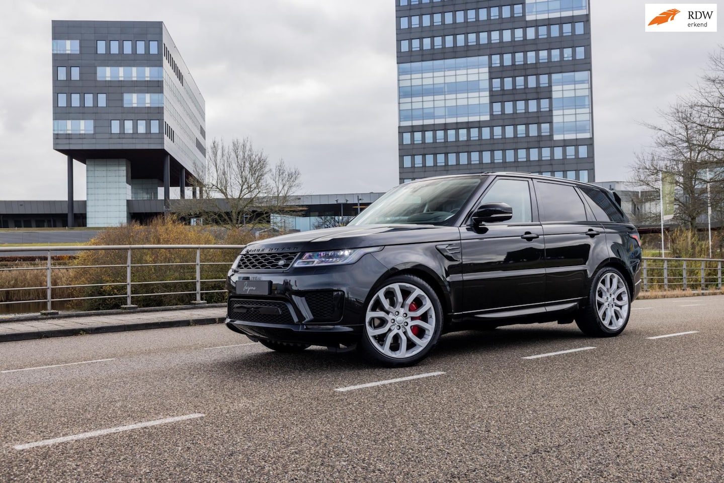 Land Rover Range Rover Sport - P525 5.0 V8 SC Autobiography (525pk) Dealer onderhouden - AutoWereld.nl