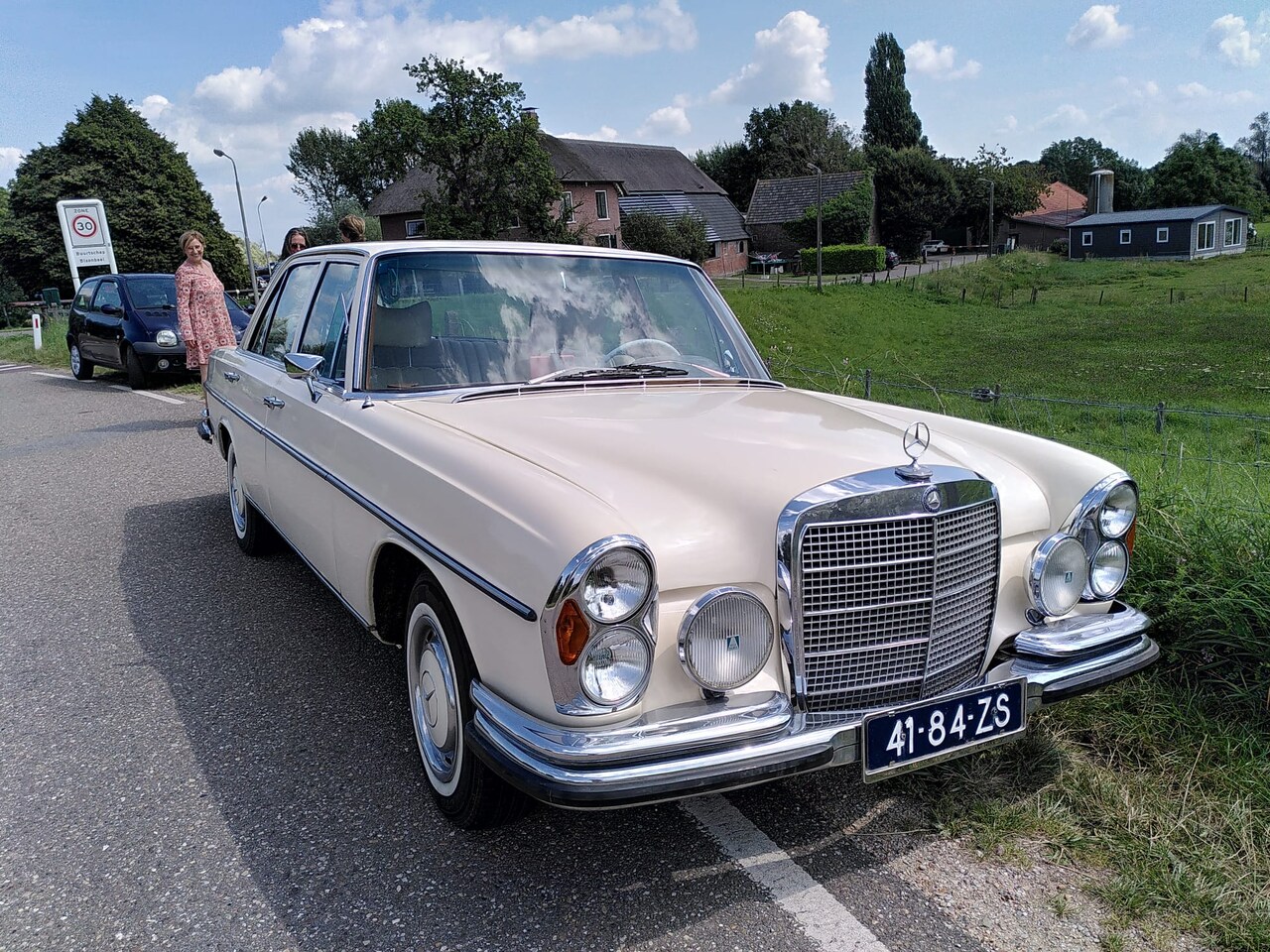 Mercedes-Benz S-klasse - 280 S - AutoWereld.nl