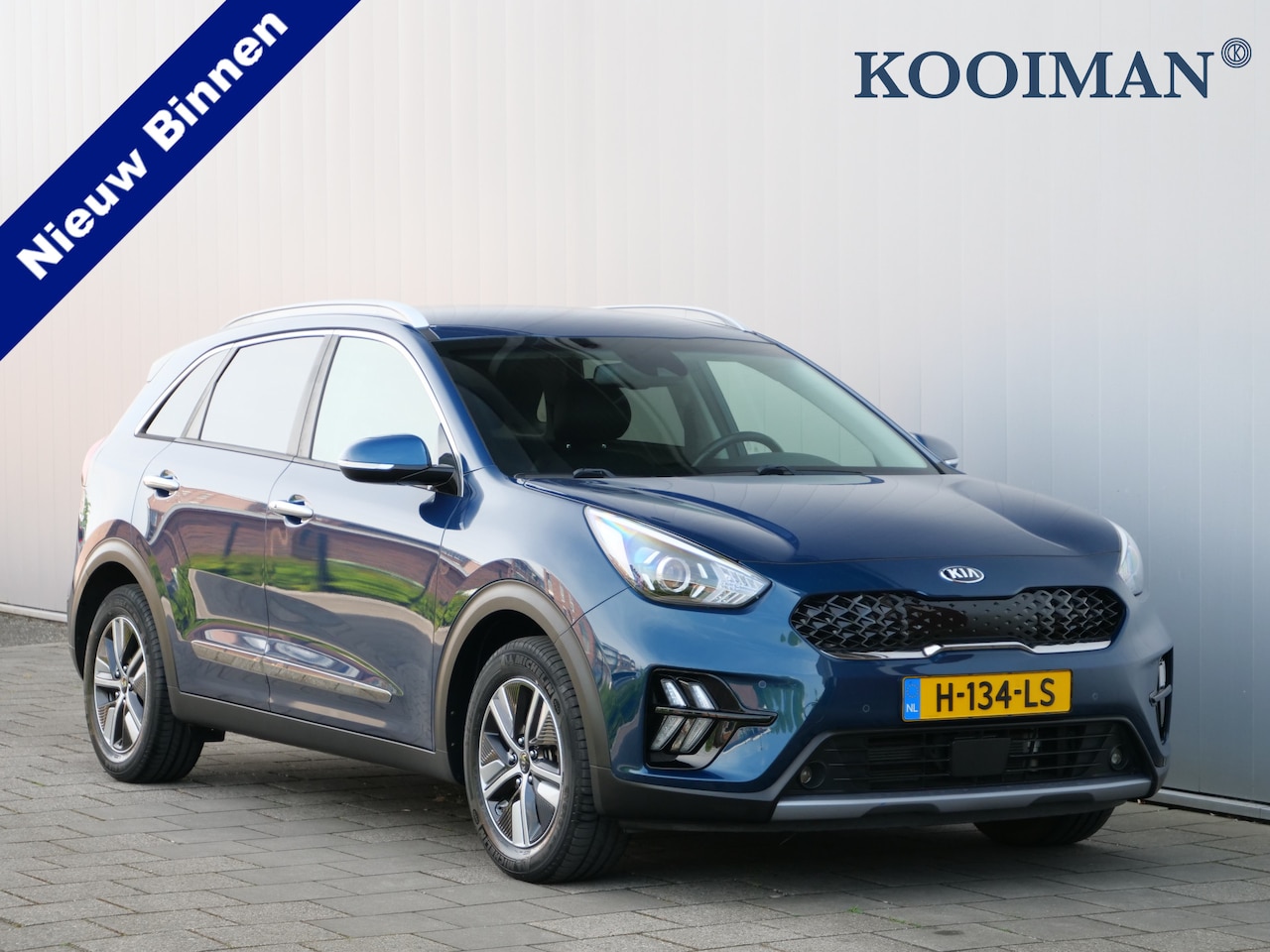 Kia Niro - 1.6 GDi PHEV DynamicPlusLine 141 Pk Automaat Navi / DAB / Apple Carplay / Camera / Stoelve - AutoWereld.nl