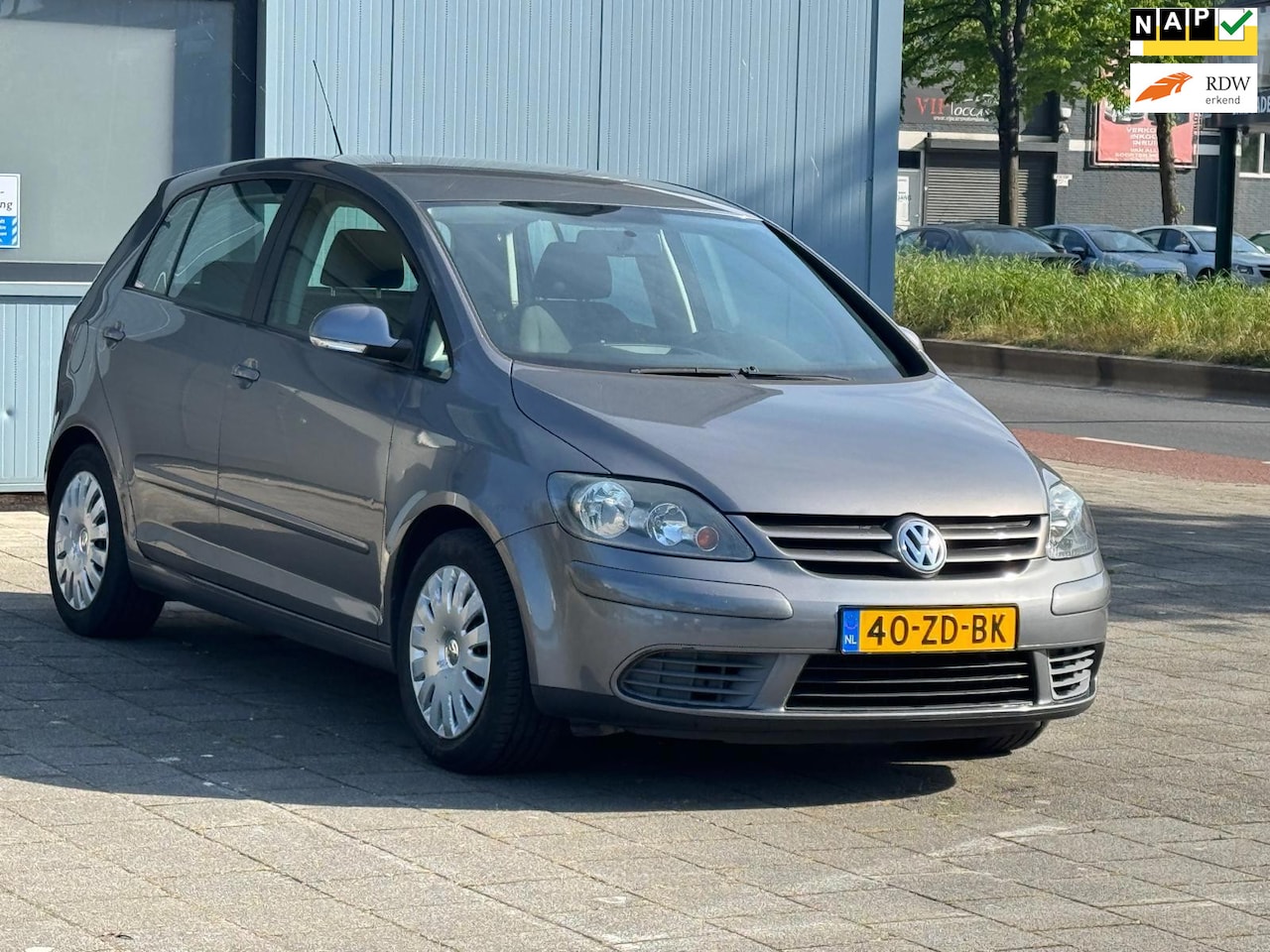 Volkswagen Golf Plus - 1.9 TDI Optive 4 H6.1de eigenaar. Airco.nieuwe apk .km nap - AutoWereld.nl