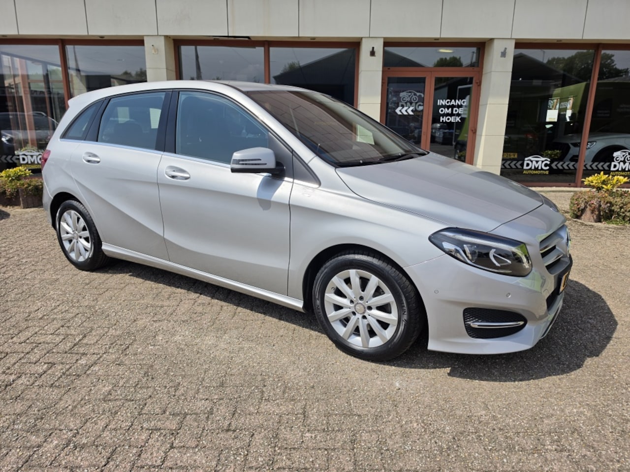 Mercedes-Benz B-klasse - 180 Ambition Navi | Cruise-control | Airco | Lm- velgen | - AutoWereld.nl