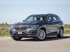 BMW X5 - xDrive45e Executive CARPLAY / CAMERA / DEALER ONDERHOUDEN / ZWART LEER / STOELVERWARMING