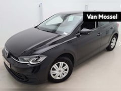 Volkswagen Polo - 1.0 TSI Life 95 PK | Airco | Parkeersensoren voor + achter | Digitaal Dashbord | Cruise Co
