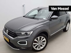 Volkswagen T-Roc - 1.5 TSI Sport 150 PK | Automaat | Climate Control | Trekhaak Afneembaar | Cruise Control |