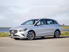 Mercedes-Benz B-klasse - 250 e Premium Plus DEALER ONDERHOUDEN / STOELVERWARMING / CARPLAY / CAMERA