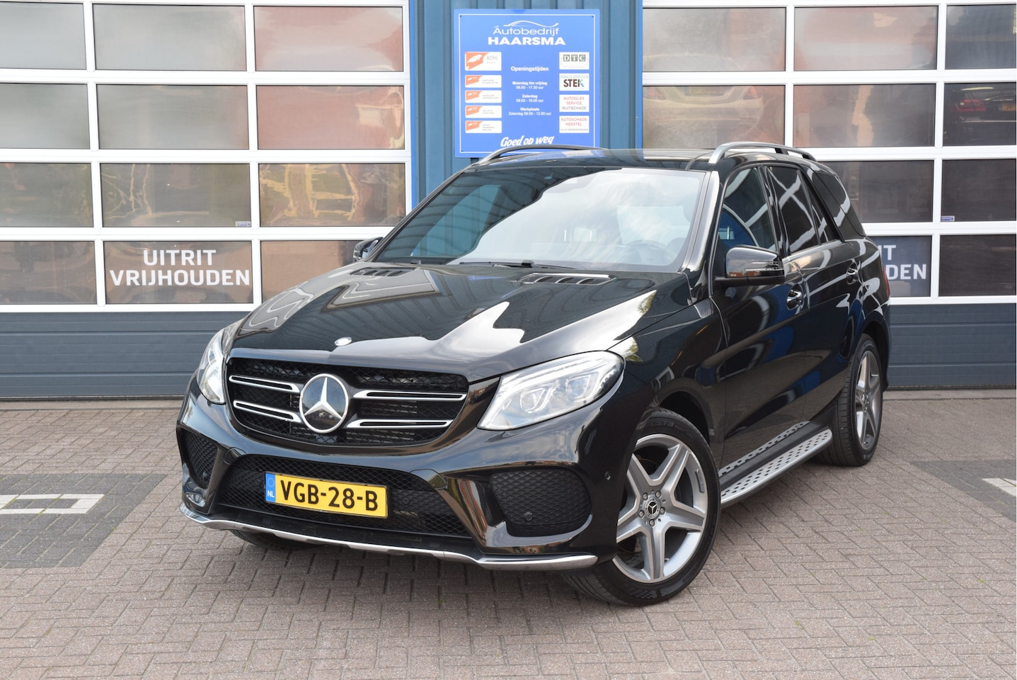 Mercedes-Benz GLE-Klasse - 350d Grijs Kenteken - Amg - Panorama - Luxe Uitvoering - AutoWereld.nl