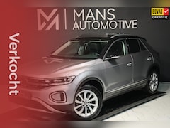 Volkswagen T-Roc - 1.5 TSI ACT / PANODAK / VIRTUAL / ACC / KEYLESS / CAMERA / CARPLAY