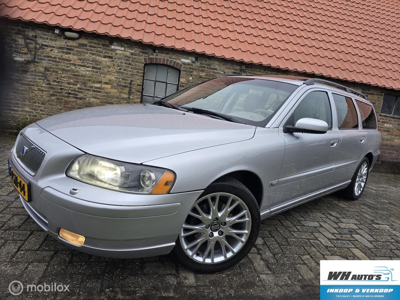 Volvo V70 - 2.4 Summum 7 persoons! Mooie auto! - AutoWereld.nl