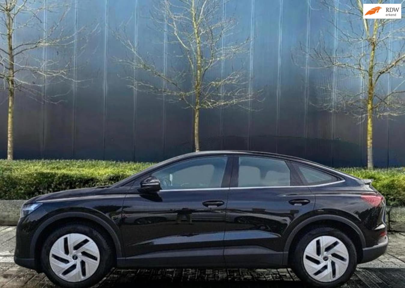 Audi Q4 Sportback e-tron - 35 Advanced | LED | Sportstoelen | ACC | Camera - AutoWereld.nl