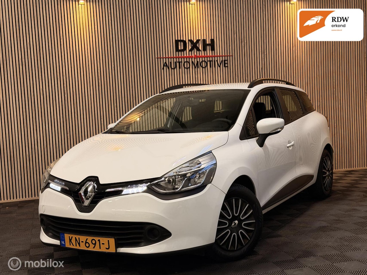 Renault Clio Estate - 0.9 TCe Zen 2eEIG! NAVI DAB BLUET CRUISE - AutoWereld.nl