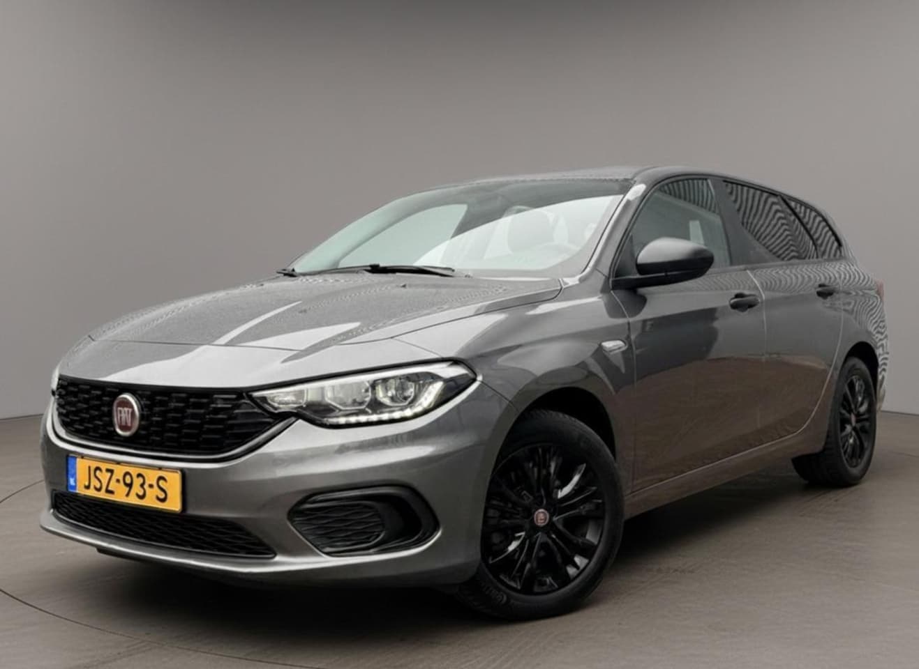 Fiat Tipo Stationwagon - 1.4 Street Airco Cruise Led Pdc Bj 2020 Eerste Eigenaar Vol Opties - AutoWereld.nl