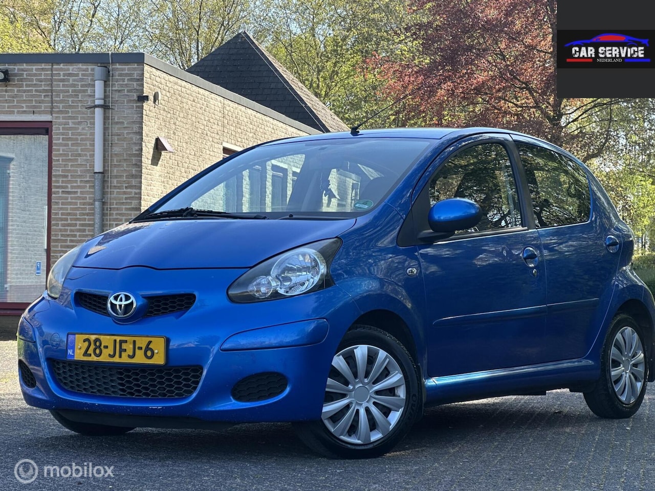 Toyota Aygo - 1.0-12V Dynamic Blue/NAP/NWE APK/AC/TOERENTELLER - AutoWereld.nl
