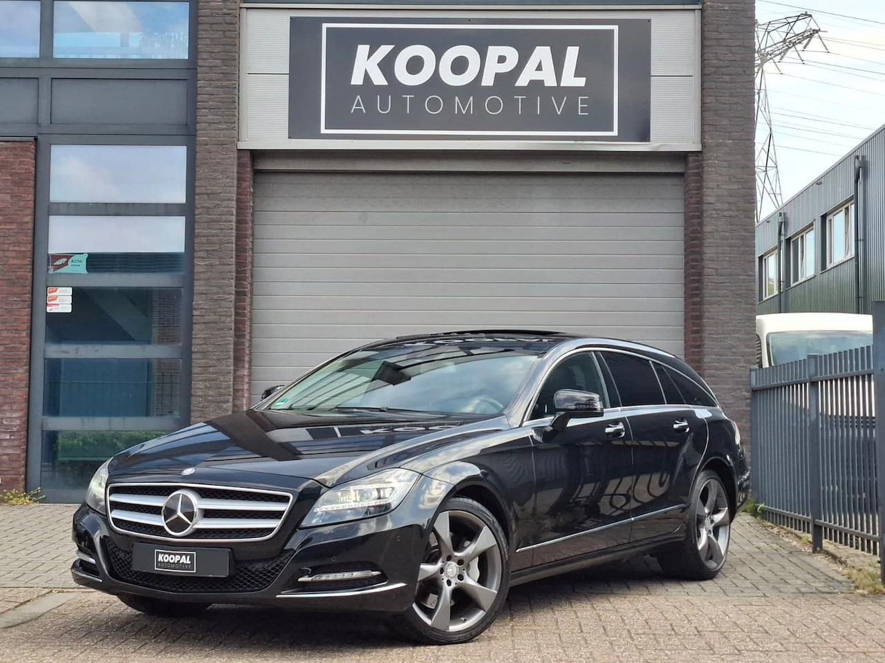 Mercedes-Benz CLS-klasse Shooting Brake - 350 CDI 4-Matic | Harman Kardon | Standkachel | LED | Luchtvering| Keyless - AutoWereld.nl