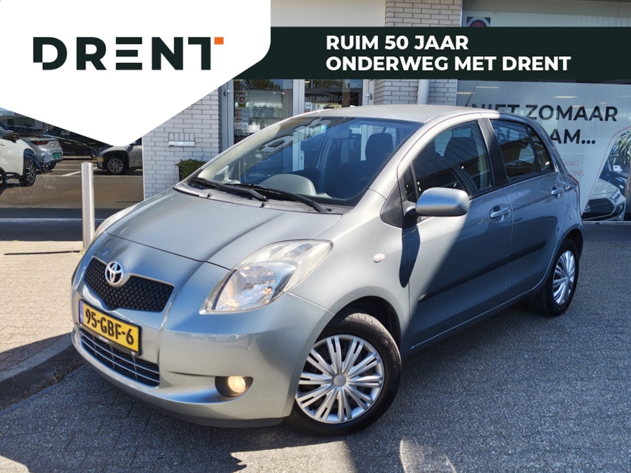 Toyota Yaris - 1.3 VVTi Sol MMT | Automaat | Trekhaak | Sensoren | Cruis Contro - AutoWereld.nl