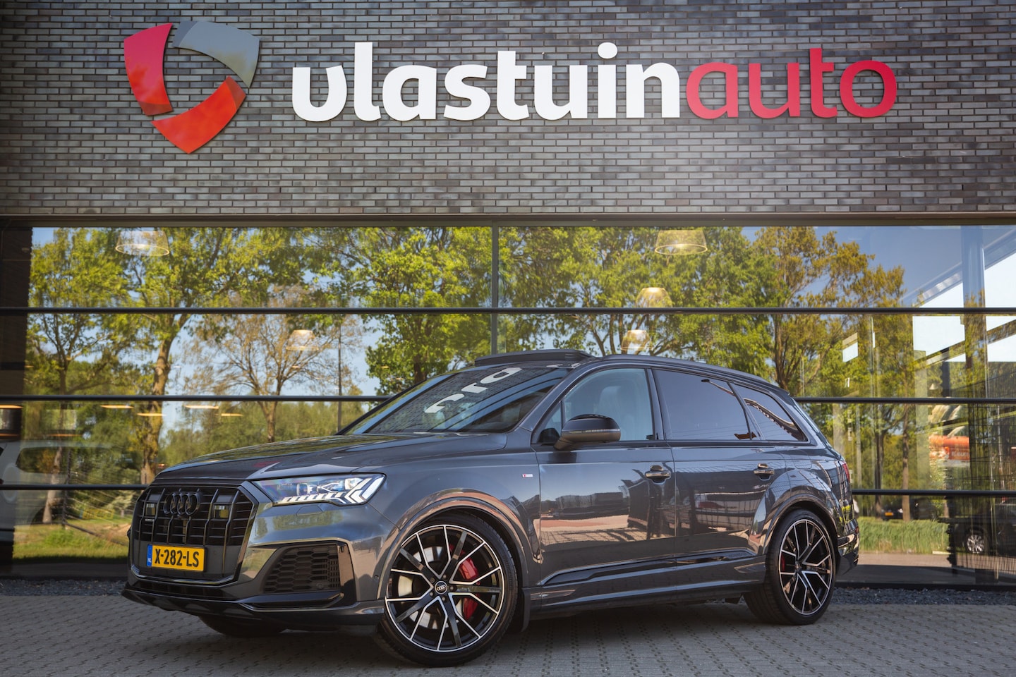 Audi Q7 - 60 TFSI e quattro Pro Line S Competition 60 TFSI e quattro Pro Line S Competition , Panoramadak, Adap. cruise, Trekhaak, Bang&Olufs - AutoWereld.nl