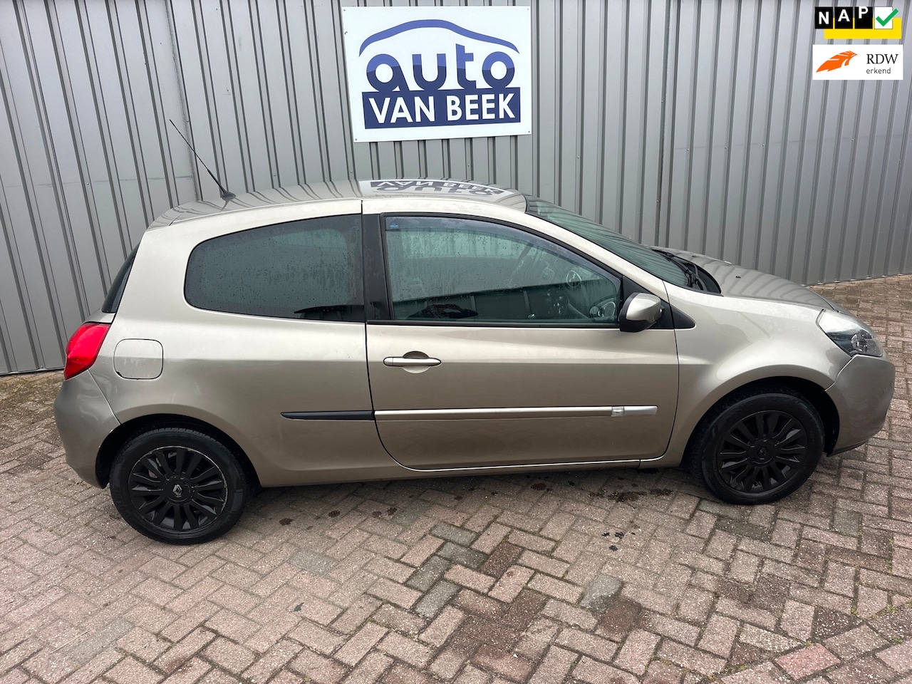 Renault Clio - 1.2 Collection 1.2 Collection - AutoWereld.nl