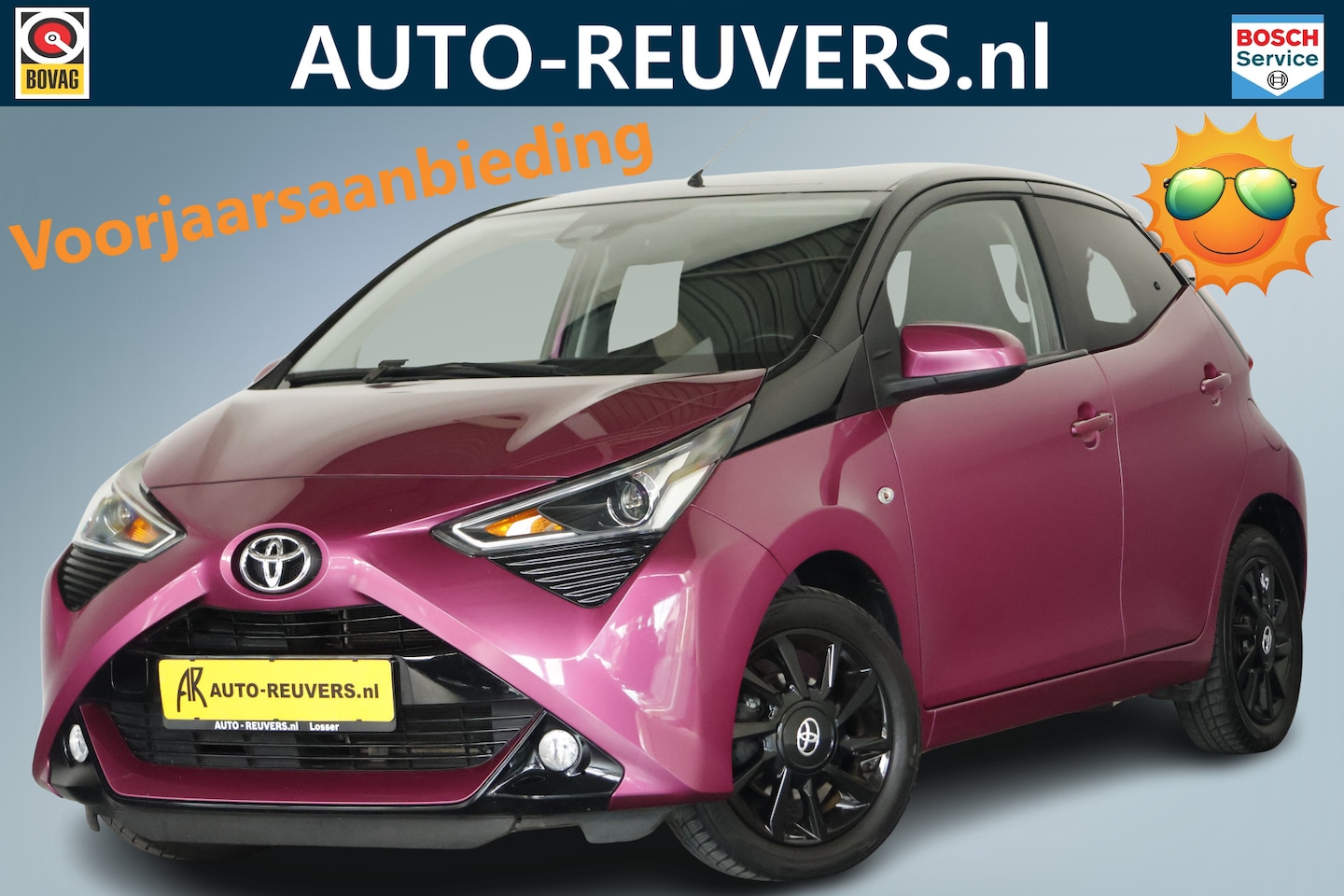 Toyota Aygo - 1.0 VVT-i x-cite / Leder / Aut / CarPlay / Camera / Allseason - AutoWereld.nl