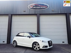Audi A1 Sportback - 1.4 Sport S-Line, BLACK/WHITE