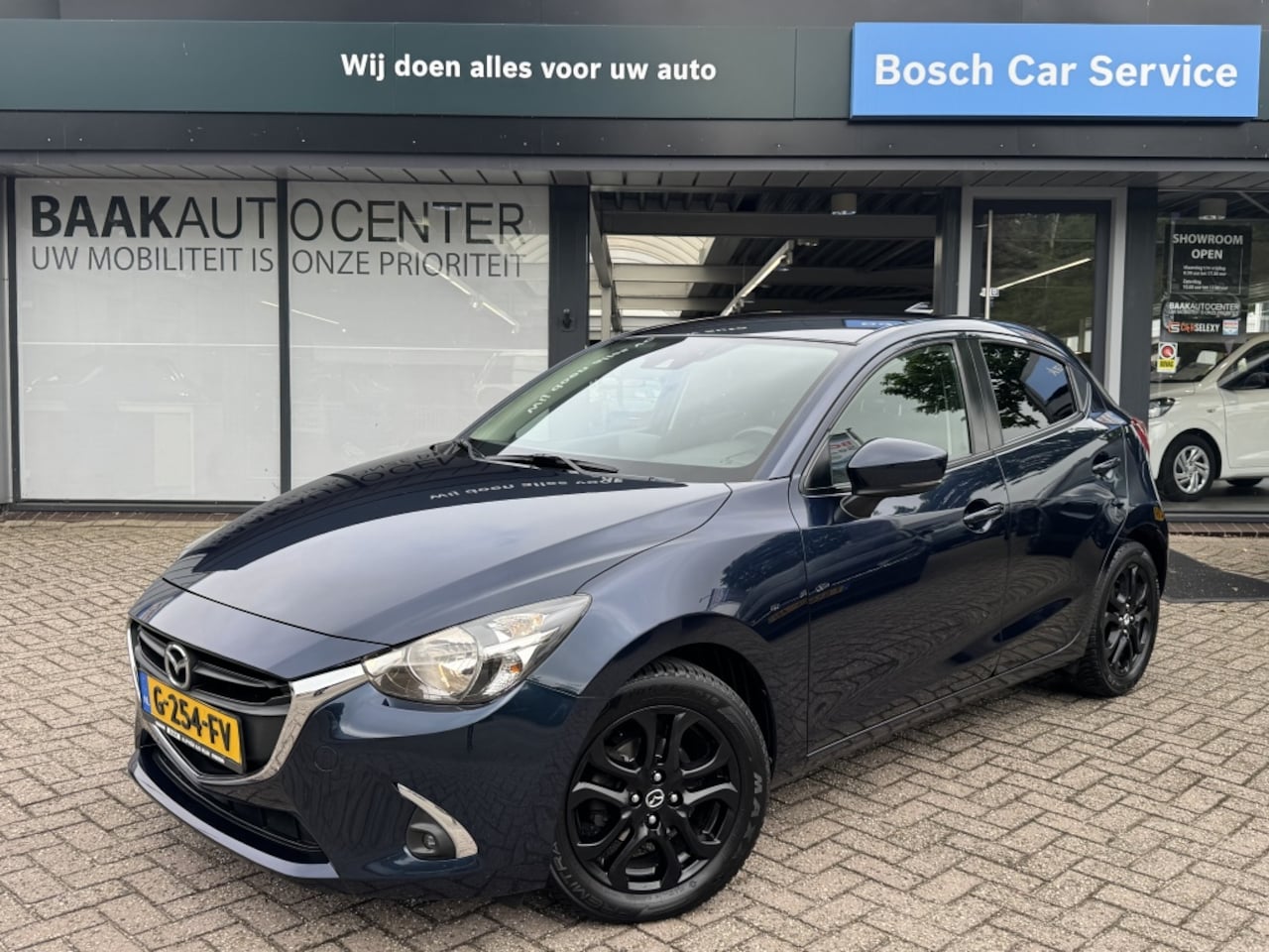Mazda 2 - 1.5 Skyact-G Sport Selected | Navi | Trekhaak - AutoWereld.nl