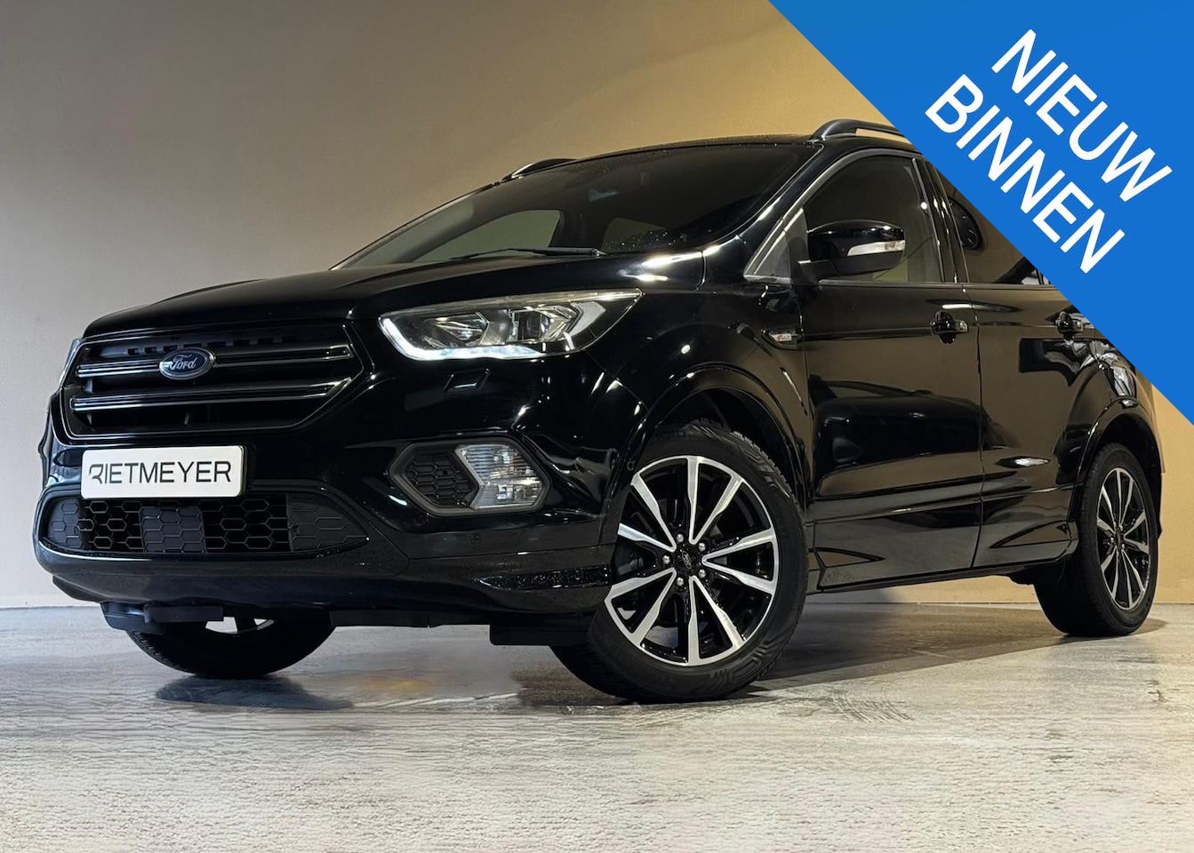 Ford Kuga - 1.5 EcoBoost ST Line |Trekhaak |Stoel/Stuur/Voorruitverw. |Keyless - AutoWereld.nl