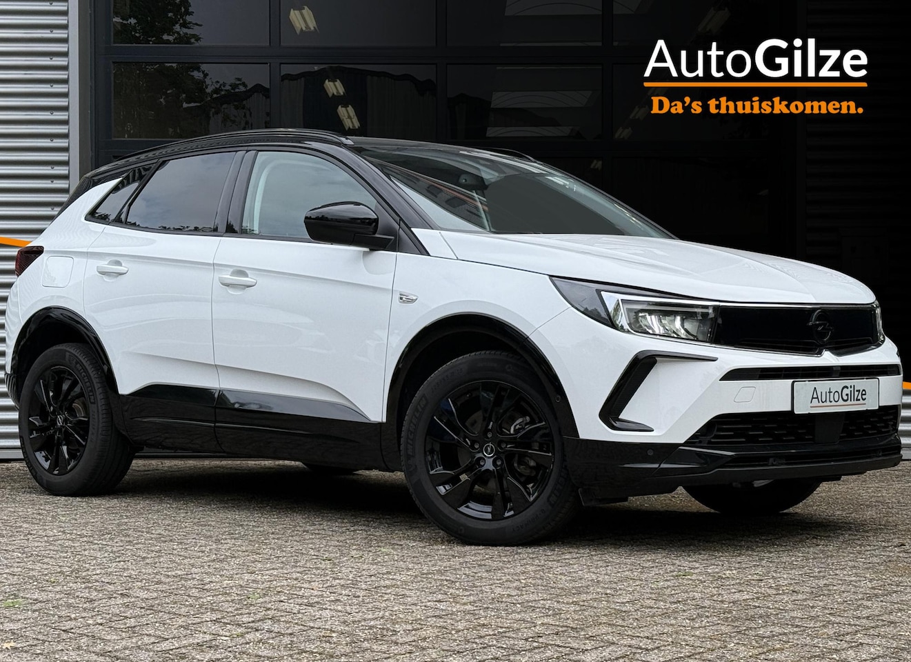 Opel Grandland - 1.2 Turbo GS l Stuurverwarming l Camera l Stoelverwarming l Apple Carplay l - AutoWereld.nl