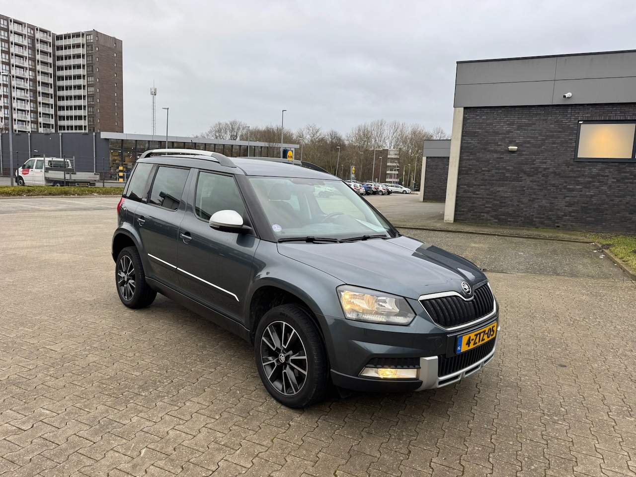 Skoda Yeti Outdoor - 1.4 TSI Greentech Adventure. EX BPM!! - AutoWereld.nl