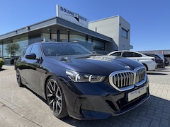 BMW 5-serie - 520i M Sport NEW MODEL super dikke uitvoering, leer, HEAD UP, stoelverwaimg en koeling, st