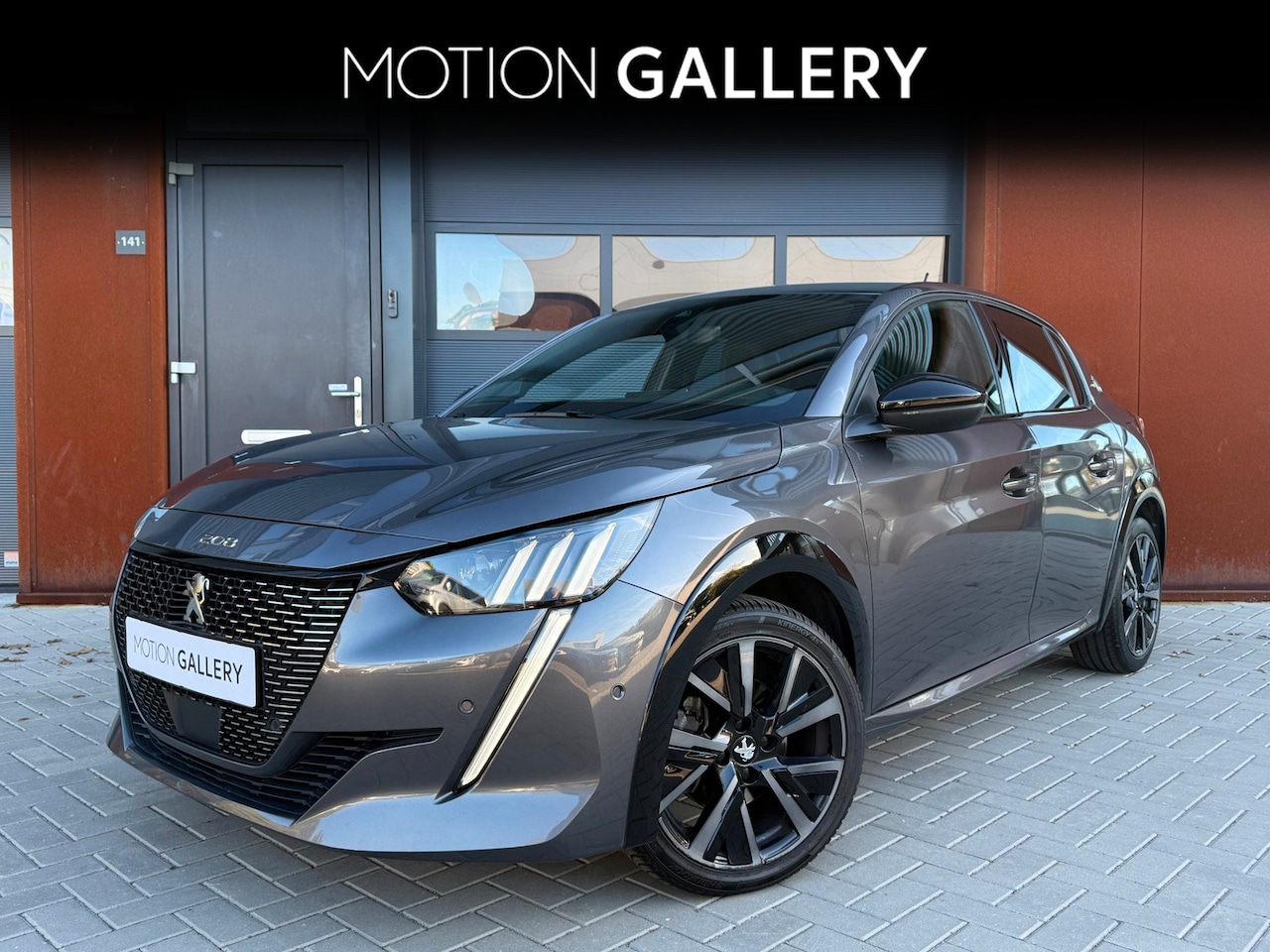 Peugeot 208 - Peugeot 208 1.2 PureTech GT Pack | Dealerond. | Navi | Camera | CarPlay | Stoelverw | ACC - AutoWereld.nl