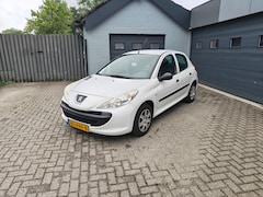 Peugeot 206 - 1.1 Accent, Airco, elektrische ramen