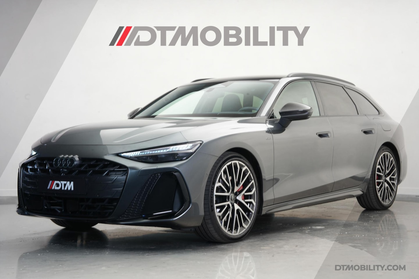 Audi A6 Avant - 2.0 e-hybrid Quattro S-Edition Competition | Vol optie! | Alcantara hemel | 4wiel besturin - AutoWereld.nl