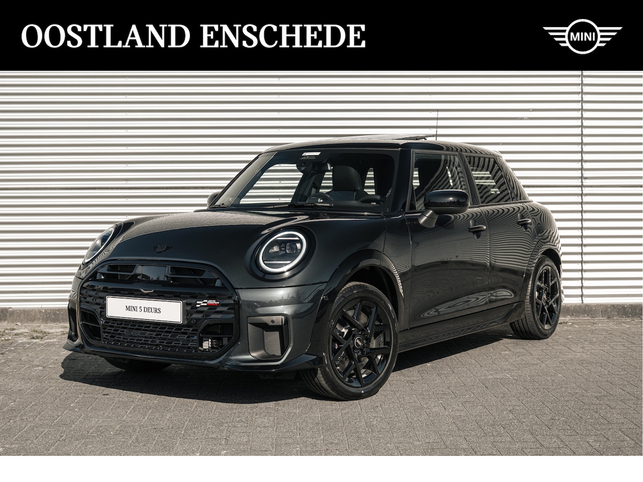 MINI Cooper - Hatchback C Automaat / JCW / Pakket M / 17" John Cooper Works Sprint Spoke black - AutoWereld.nl