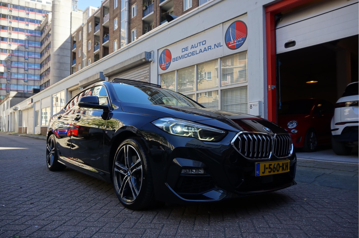 BMW 2-serie Gran Coupé - 218i High Executive M-SPORT | Pano-dak | Sfeer | Adaptive + Lane | Apple CarPlay | NL Auto - AutoWereld.nl