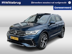 Volkswagen Tiguan - 1.4 TSI eHybrid R-Line / AUTOMAAT/ PANO/ 245 PK/ 2X R-LINE/ TREKHAAK/ DCC/ ELEK.KLEP/ PARK