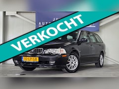 Volvo V40 - 2.0 Europa Clima Trekhaak Nieuwe APK Garantie