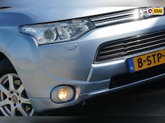 Mitsubishi Outlander - 2.0 PHEV Instyle+ | Cool Silver Metallic | NAV/Clima/Cruise/Bluetooth - Keurig