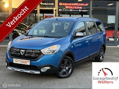 Dacia Lodgy - 1.2 TCe Stepway CRUISE NAVI CAMERA PARK.SENS