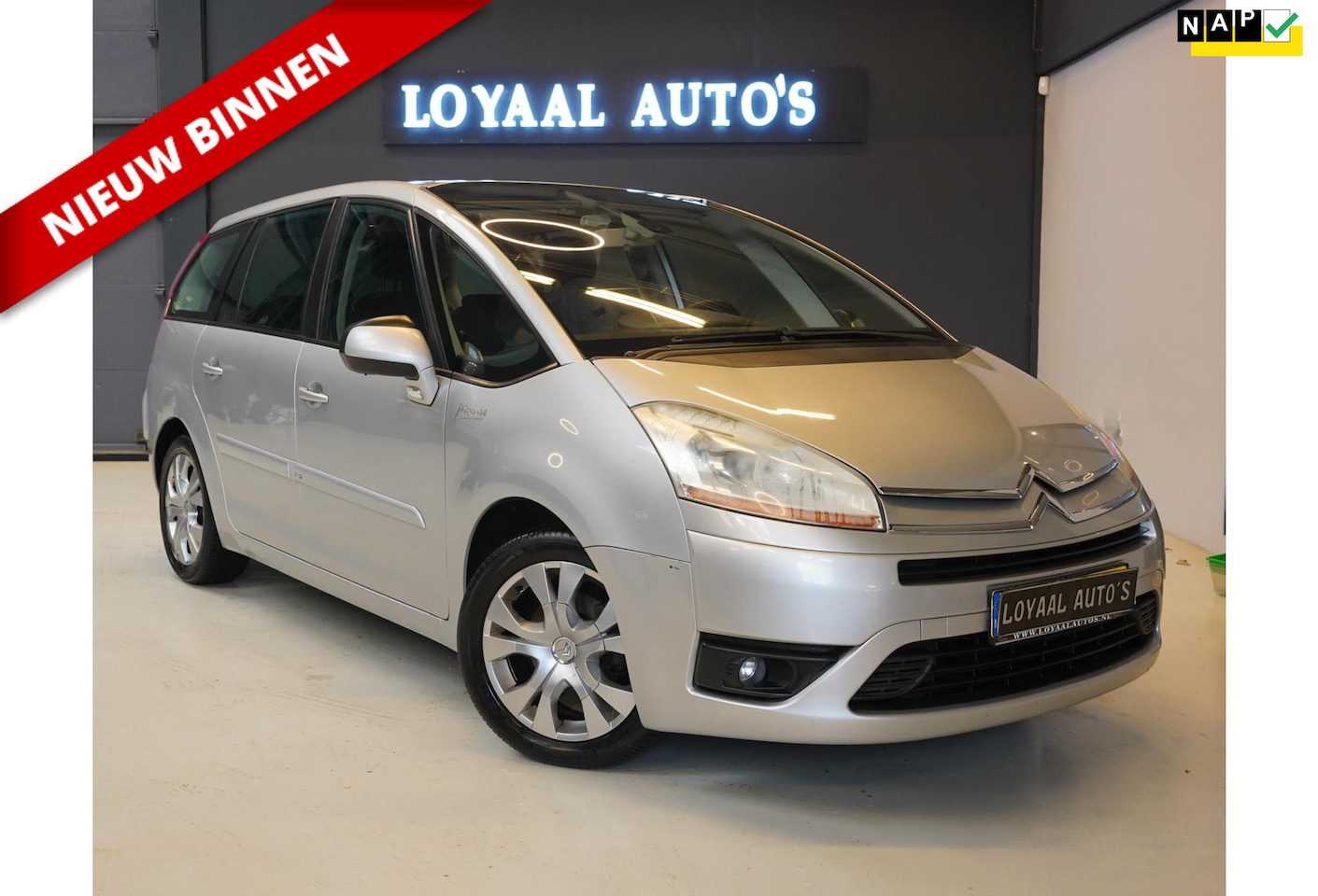 Citroën Grand C4 Picasso - 1.8-16V Ambiance 7p. | 7 PERSOONS | AIRCO | ELEK.RAMEN | PDC | APK | NAP. - AutoWereld.nl