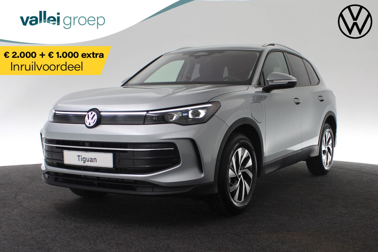 Volkswagen Tiguan - Life Edition 1.5 eHybrid 204 pk - AutoWereld.nl