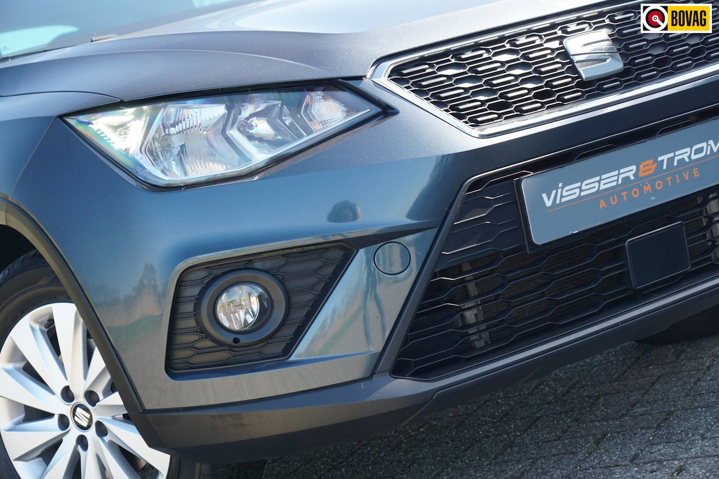 SEAT Arona - 1.0 TSI Style AUT | Magnetic Tech Grey Metallic | Carplay/AndroidAuto/Clima/Cruise/PDC - F - AutoWereld.nl