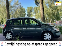 Renault Scénic - 2.0-16V Dynamique Comfort AIRCOAPKKOOPJE