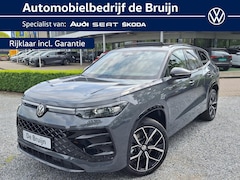 Volkswagen Tayron - Hybrid 272pk R-Line Blackstyle (Pano, Trekhaak, Camera)